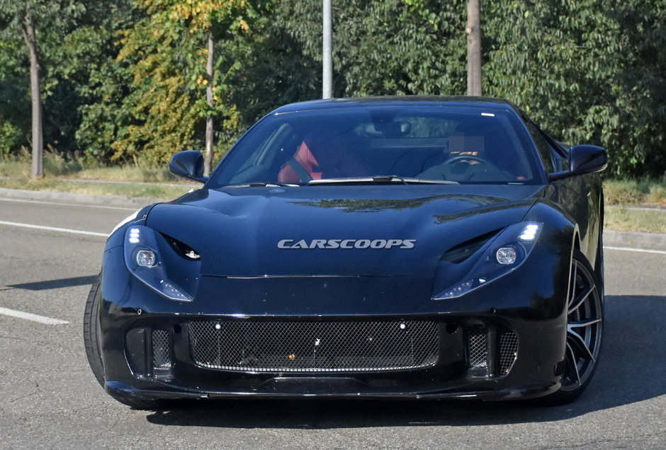 Ferrari 812 GTO