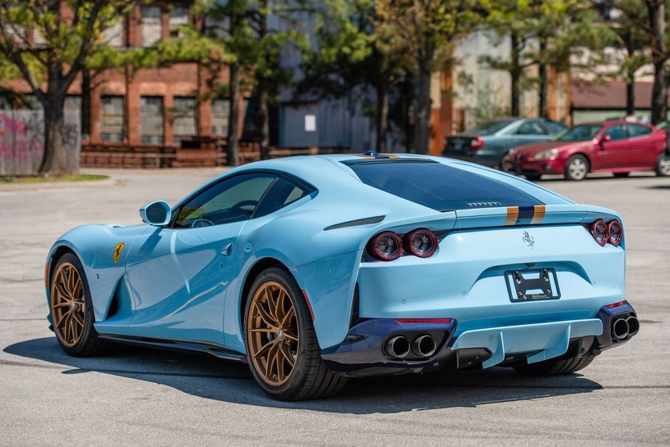 Ferrari 812 Superfast de vanzare