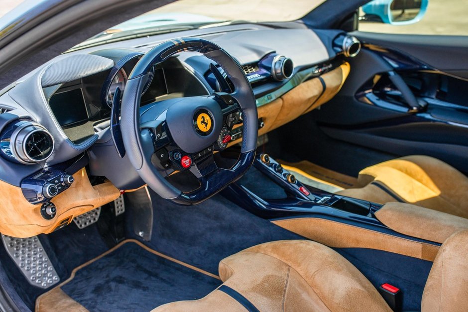 Ferrari 812 Superfast de vanzare