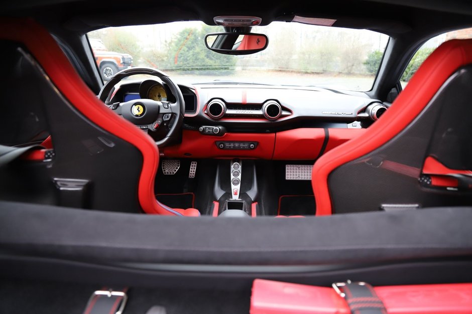 Ferrari 812 Superfast de vanzare