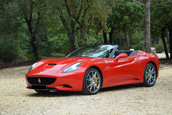 Ferrari California cu transmisie manuala