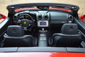 Ferrari California cu transmisie manuala