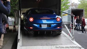 Ferrari California T debarca in Paris. Cum arata supercarul italian in realitate
