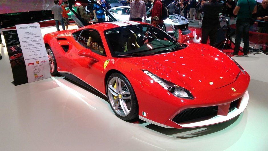 Ferrari celebreaza 70 de ani de istorie cu 5 modele speciale