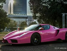 Ferrari Enzo roz