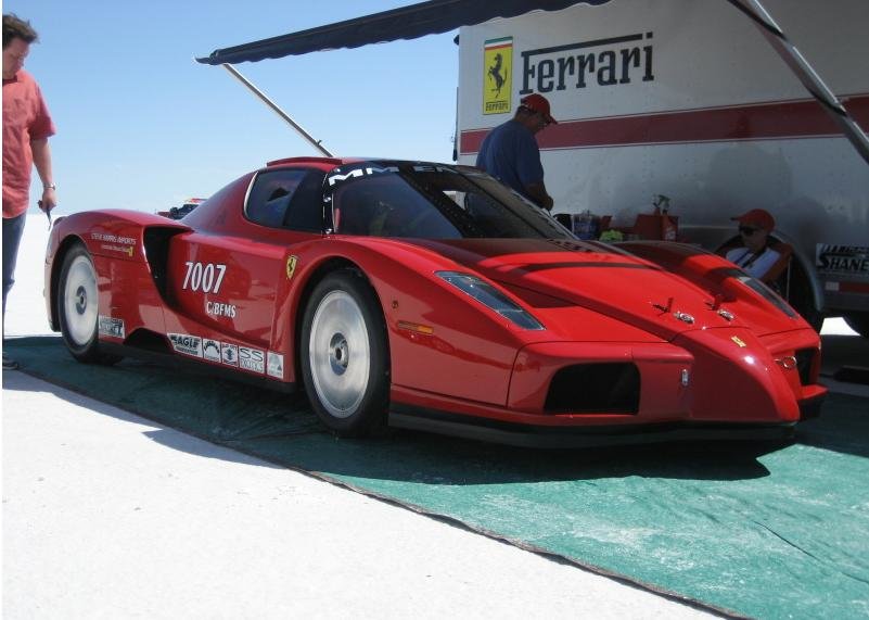 Ferrari Enzo twin-turbo a depasit recordul la Bonneville cu 383 km/h