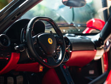 Ferrari Enzo vandut la licitatie online