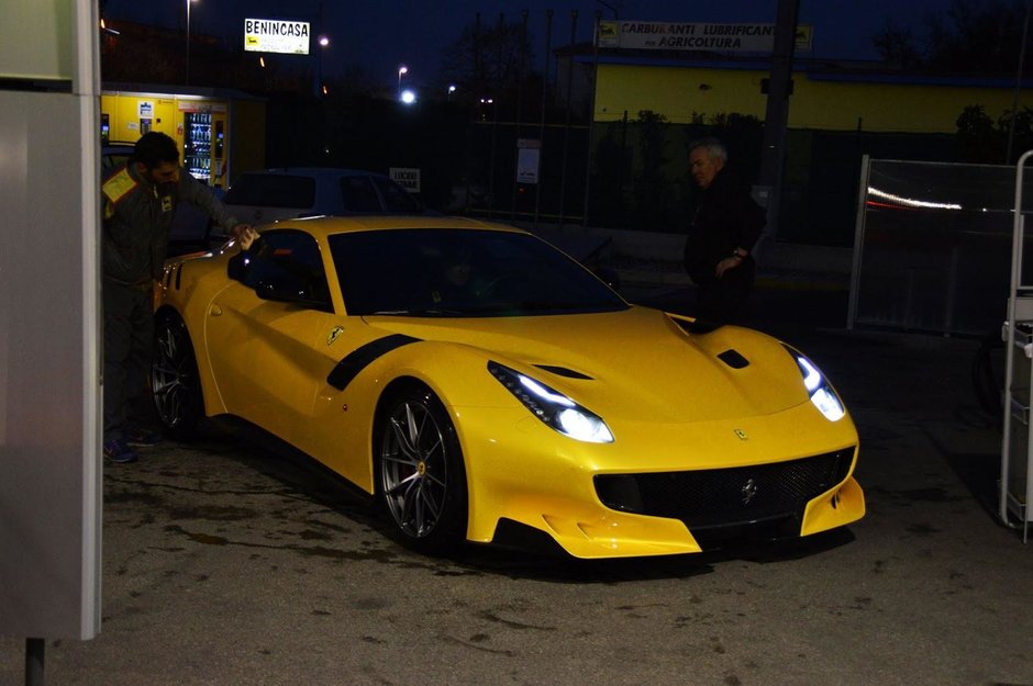 Ferrari F12tdf - Poze Reale