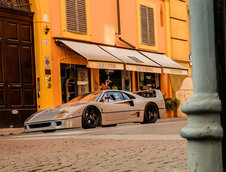 Ferrari F40 Competizione de vanzare