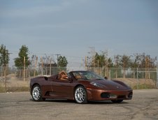 Ferrari F430 Spider in Maronne 1971