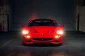 Ferrari F50 cu volan pe dreapta