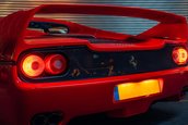 Ferrari F50 cu volan pe dreapta