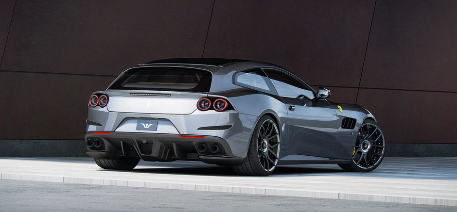 Ferrari GTC4 Lusso T de la Wheelsandmore