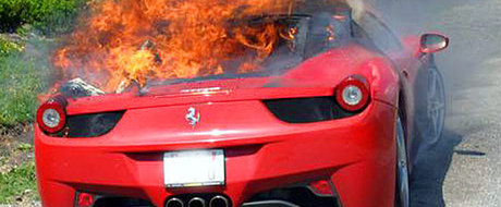 Ferrari incepe ancheta pentru modelul 458 Italia - prea multe masini au luat foc