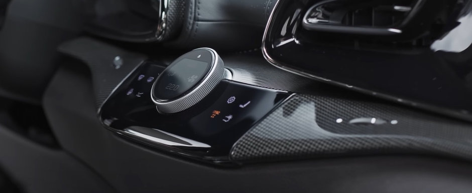 Ferrari nu a glumit cand a spus ca lanseaza un SUV. Italienii prezinta oficial noul Purosangue cu motor V12 de 6.5 litri si 725 CP. Cum arata in realitate Ferrari nu a glumit cand a spus ca lanseaza un SUV. Italienii prezinta oficial noul Purosangue cu motor V12 de 6.5 litri si 725 CP. Cum arata in realitate