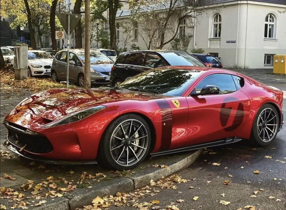 Ferrari Omologata parcat neregulamentar