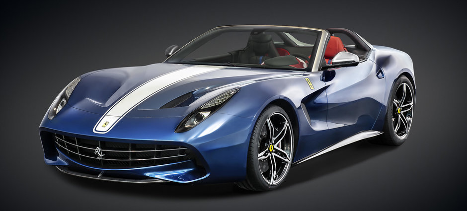 Ferrari prezinta F60 America, noul monstru cabriolet de 730 cp