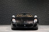 Ferrari SA APERTA de vanzare