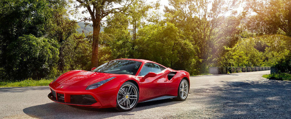 Ferrari sarbatoreste 70 de ani de istorie cu 350 de exemplare editii speciale