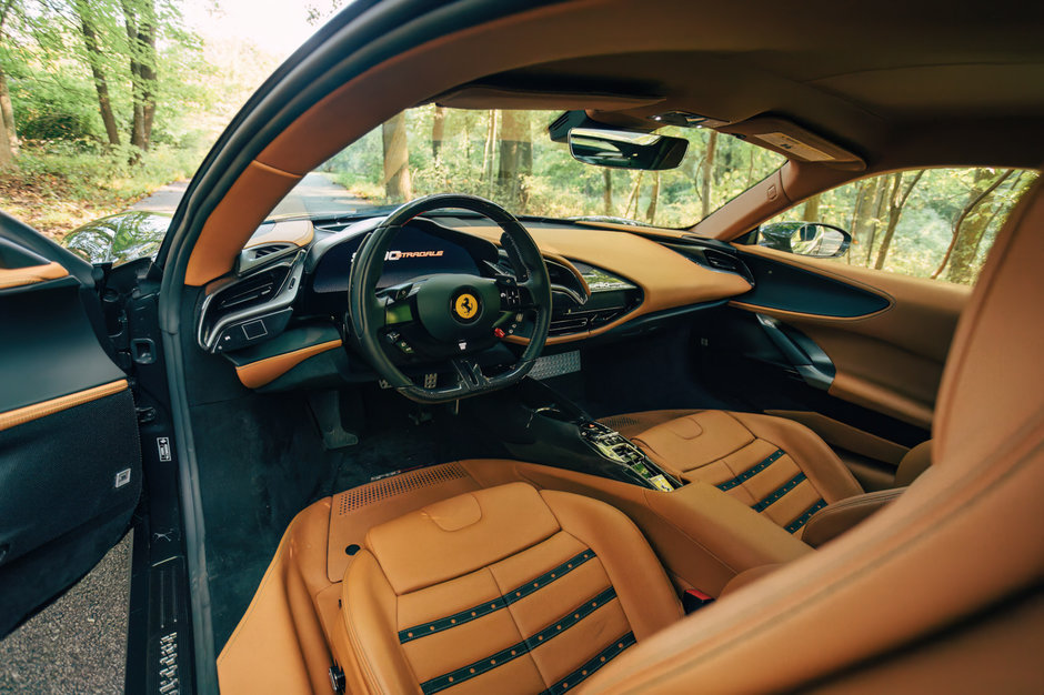 Ferrari SF90 Stradale de vanzare