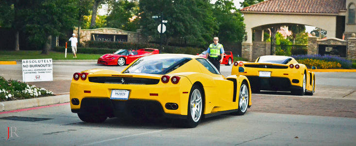 Ferrari va dezvalui urmasul lui Enzo la finalul anului Ferrari va dezvalui urmasul lui Enzo la finalul anului