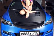 Fete si masini