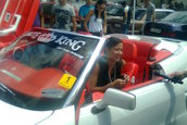 Fete si masini