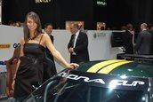 Fetele de la Geneva Motor Show 2010