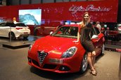 Fetele de la Geneva Motor Show 2010