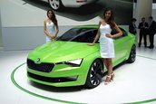 Fetele de la Geneva Motor Show 2014