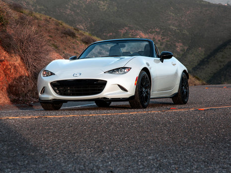 Fiat 124 Spider vs Mazda MX-5