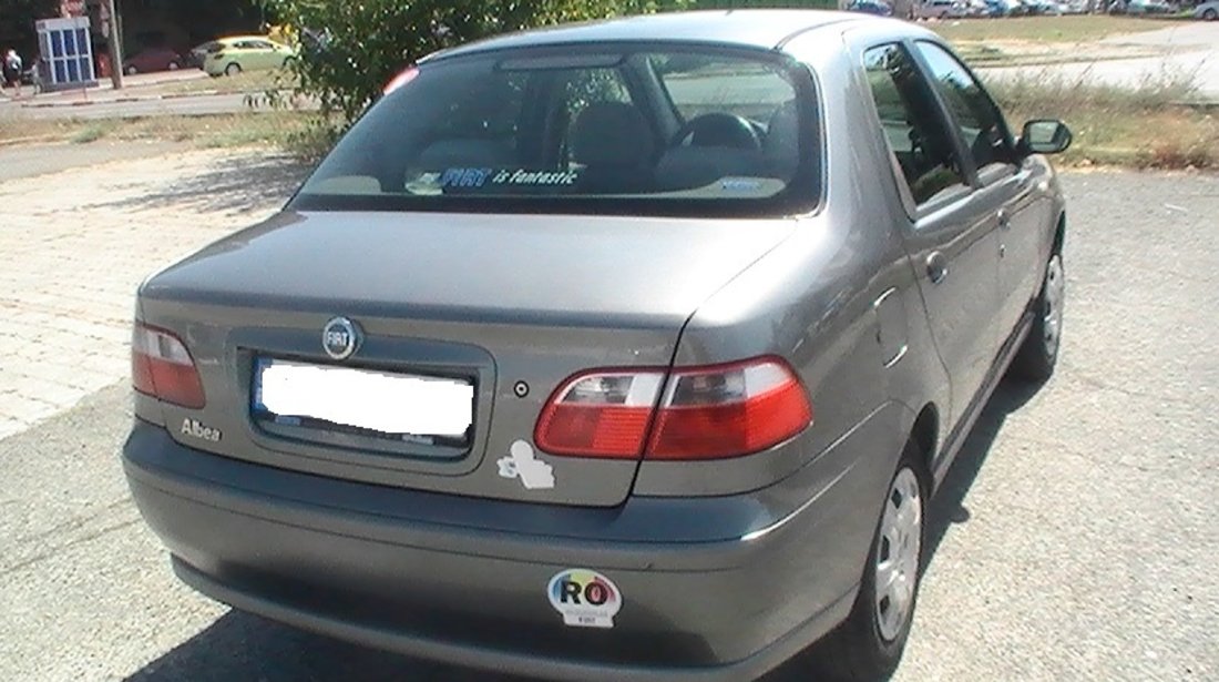 Fiat Albea cu injectie. 2006