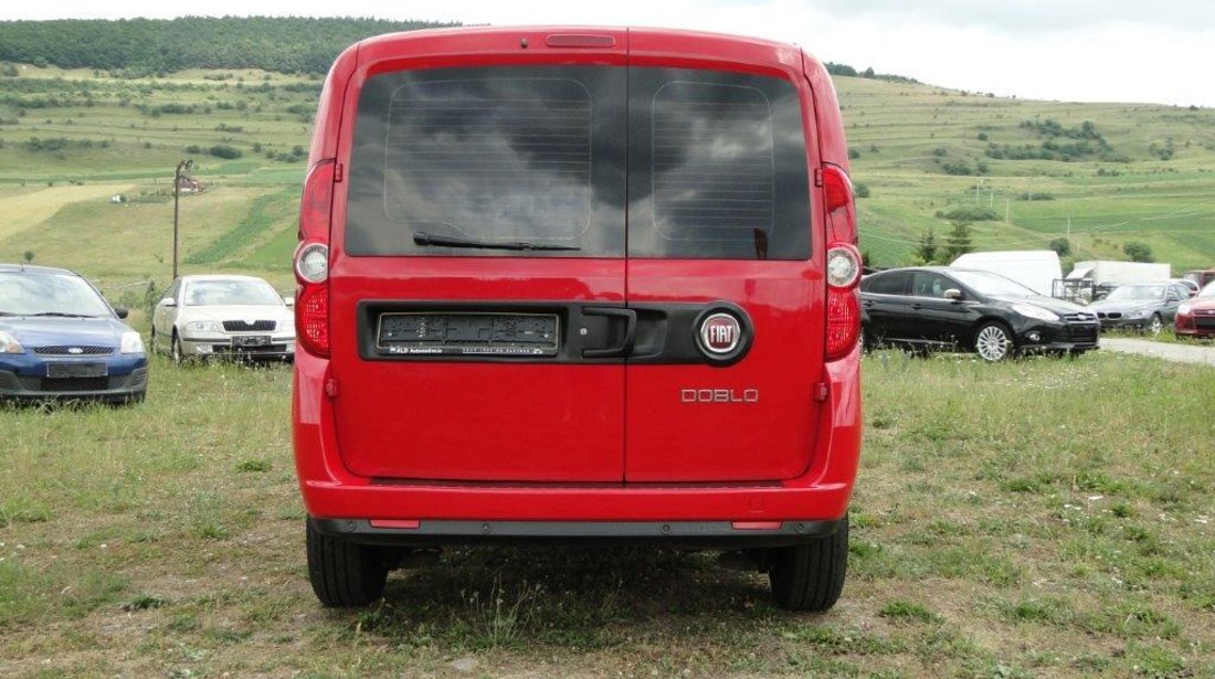 Fiat Doblo 1.6 Multijet 90 EASY NAVI 2013