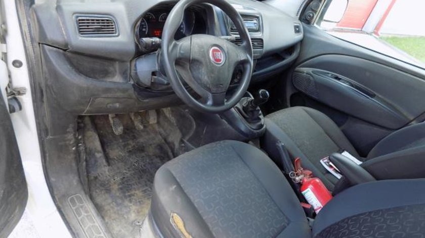 Fiat Doblo Cargo 1.3 Mjet 90 CP Business Confort 2012