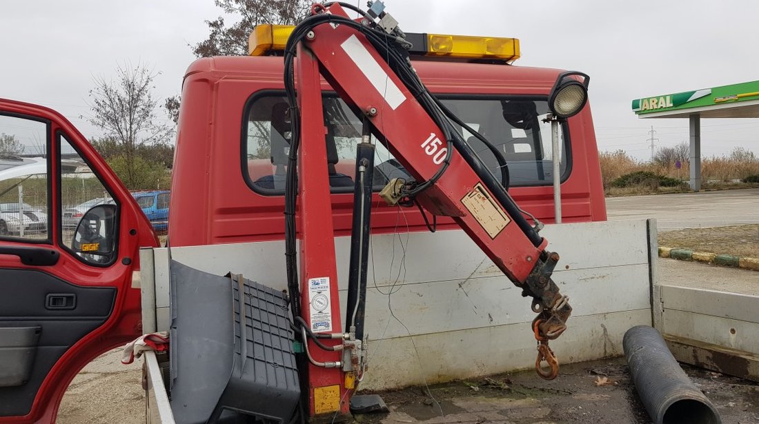 Fiat Ducato cu macara