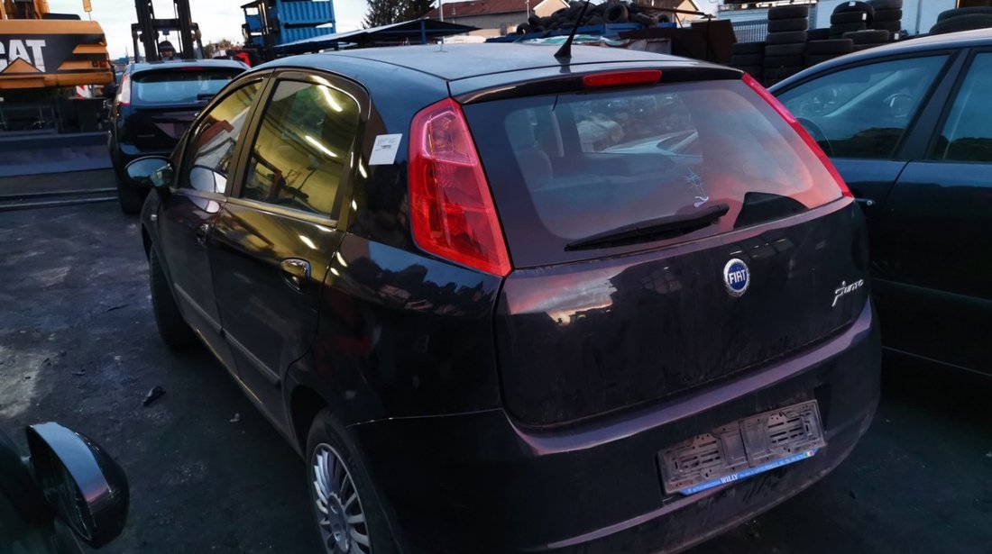 Fiat Grande Punto 1.3d tip 199A2000 (piese auto second hand)