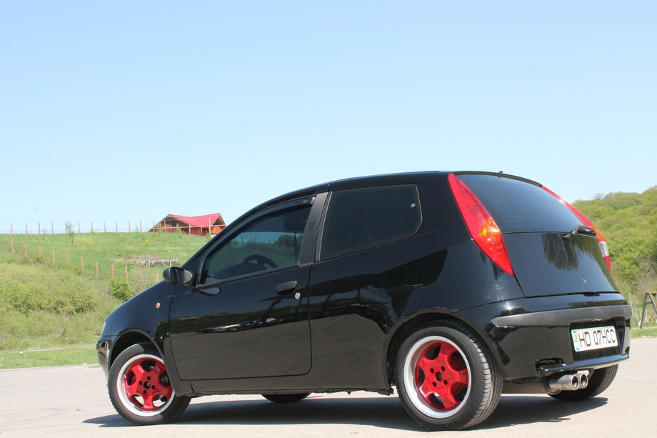 Fiat Punto hatchback