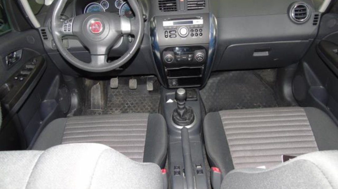 Fiat Sedici Emotion 2.0 Multijet 135 CP 4x4 2013