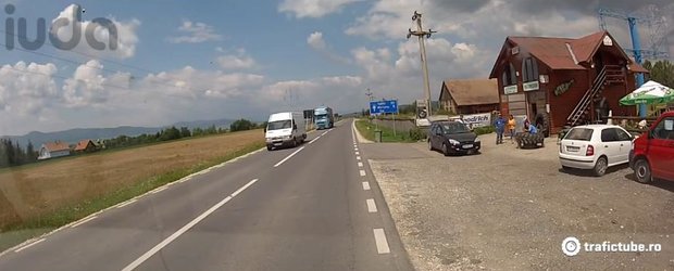 Filmul lunii: ce se intampla cand iei tigani autostopisti care nu stiu romaneste