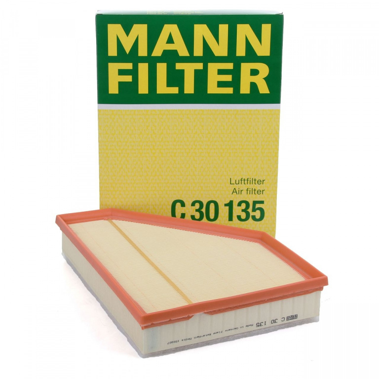 Filtru Aer Mann Filter Bmw Seria 1 E82 2006-2013 C30135