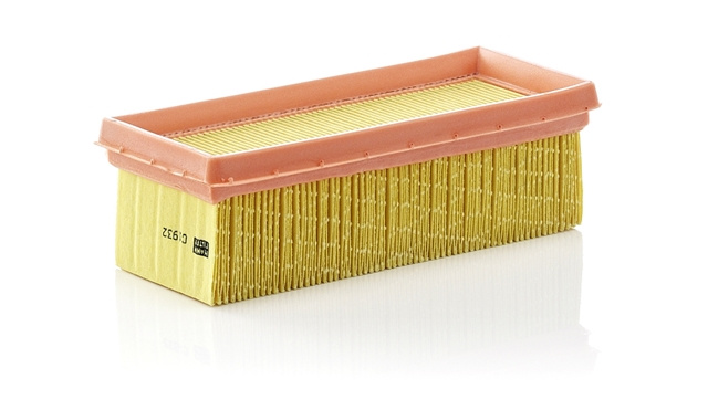 Filtru Aer Mann-filter Nissan C 1932