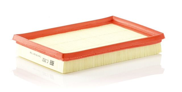 Filtru Aer Mann-filter Nissan C 2562