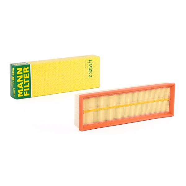 Filtru Aer Mann Filter Renault Master 2 2000→ C3251/1