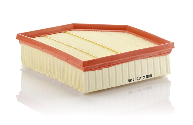 Filtru Aer Mann-filter Volvo C 23 129