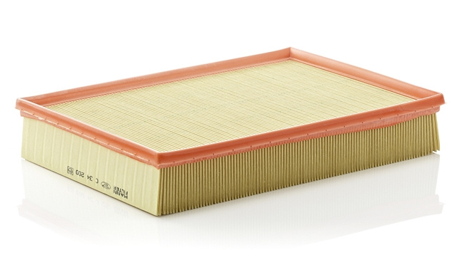 Filtru Aer Mann-filter Volvo C 34 200