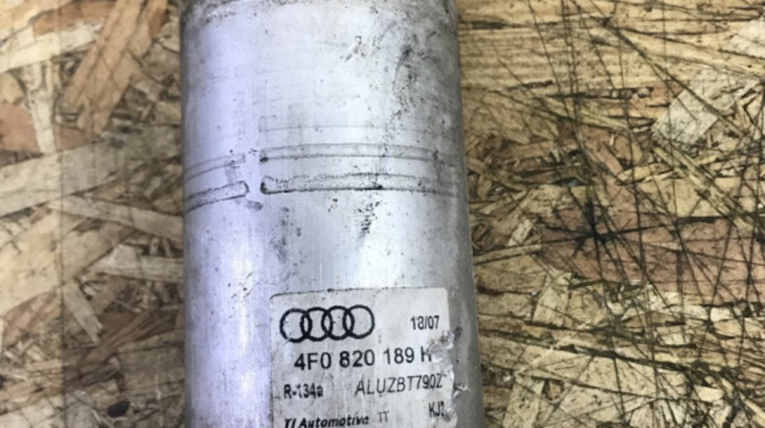 Filtru deshidrator Audi A6 C6 , 3.0TDI Quattro, Automat combi 2007 (4F0820189H)