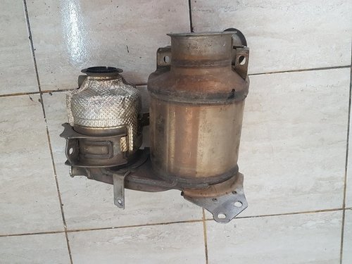 Filtru partcule 04l131765af vw tiguan 2.0 tdi cuvc 150 cai euro 6