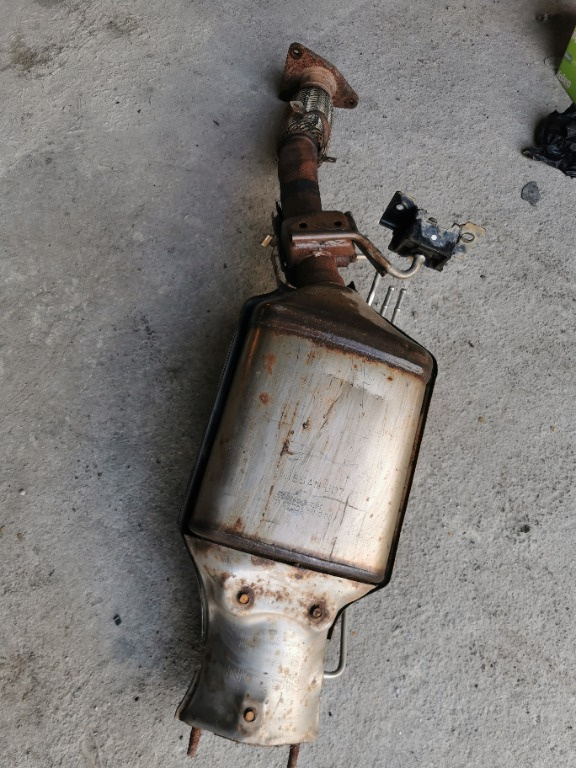 Filtru particule Nissan X-Trail T31 2.0 diesel