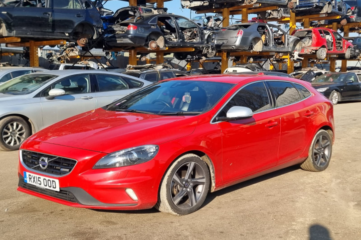 Filtru particule Volvo V40 2015 hatchback 1.6