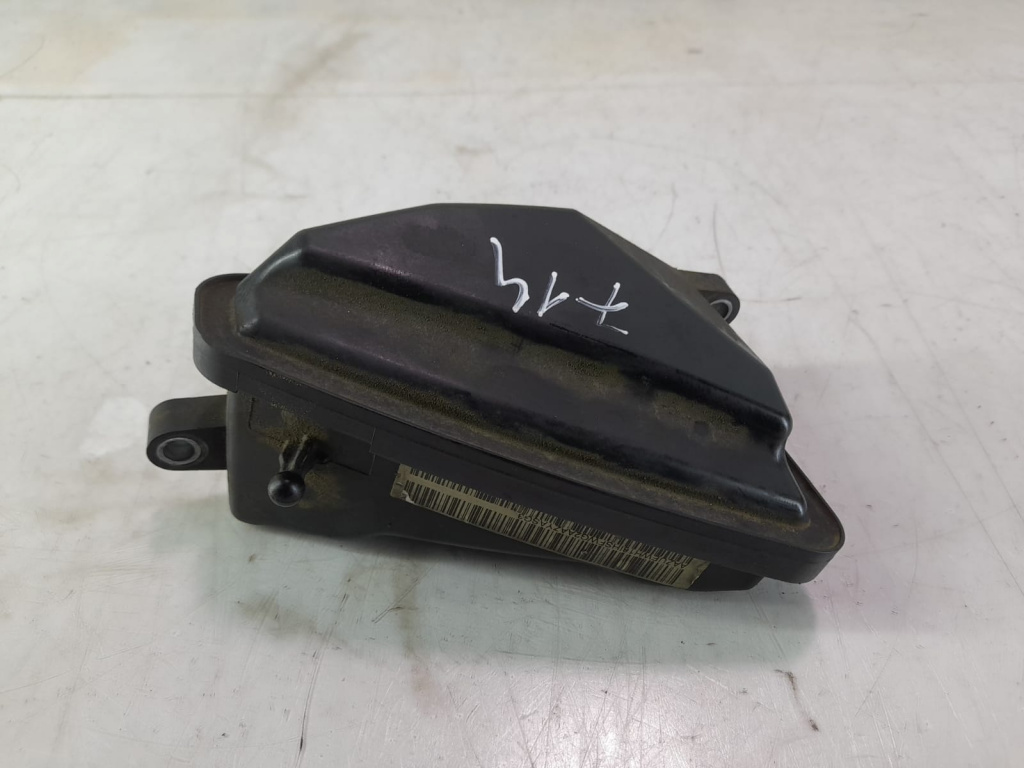 Filtru rezonator aer A6421400087 Mercedes-Benz R-Class W251 [2005 - 2010] 3.0 cdi om642.950